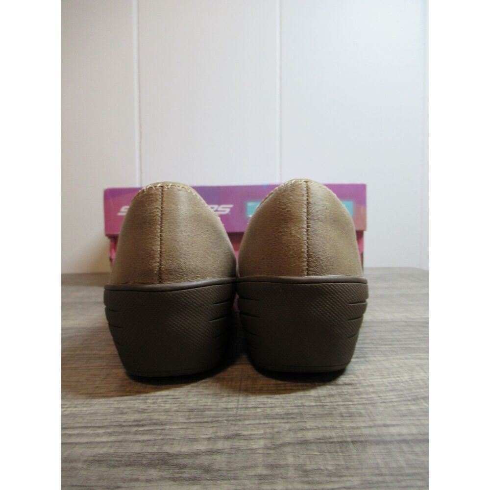 Sketchers Kiss-Ruffled Dark Taupe Skimmer Wedge Shoe Size 5 1/2 - Picture 5 of 7